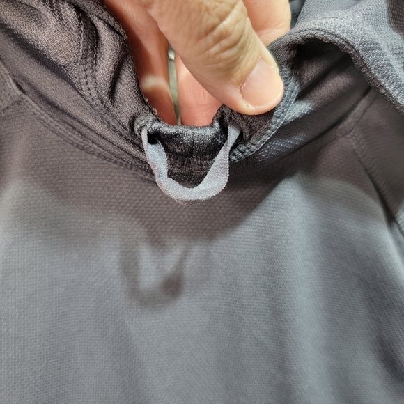 Fabletics Women's Gray Lightweight Running Hoodie Size Large Zip Pocket. - Picture 7 of 8